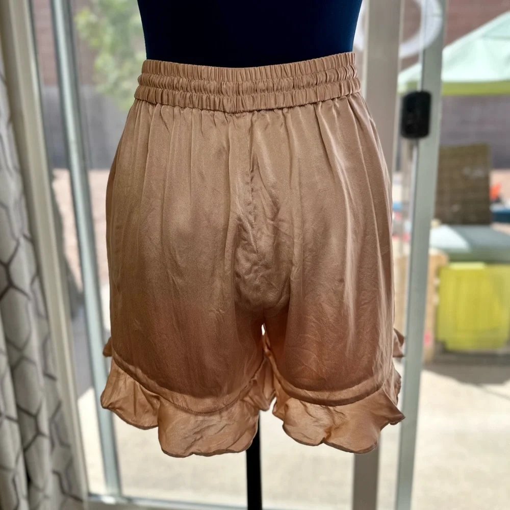 EUC Zimmermann Nude Silk Flutter Shorts - Picture 16 of 17